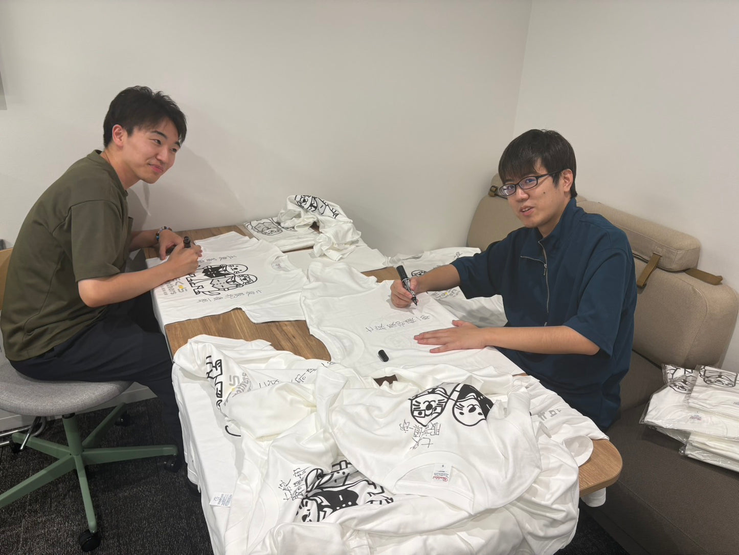 【お二人のサイン入り☆】もぐら兄弟Ｔシャツ（もぐＴ）